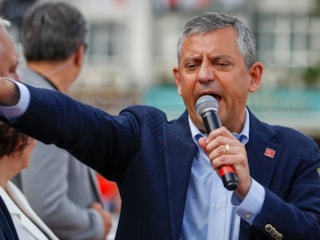 Özgür Özel: Anketlere göre yeni parti kurarsak AK Parti’nin 4 puan önündeyiz