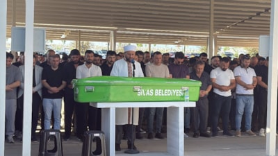 Sivas'ta babasının ölüm yıl dönümünde yaşamını yitirdi