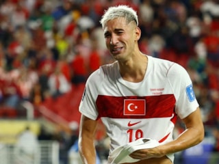 Maçın bitiş düdüğüyle futbolcularımız gözyaşlarına hakim olamadı