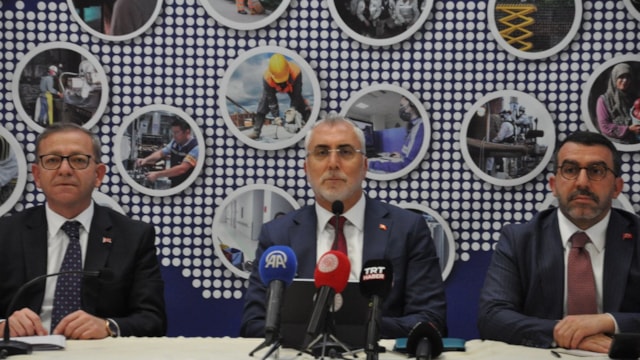 Vedat Işıkhan: SGK borçlarına 72 aya kadar taksit imkanı