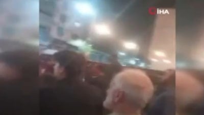 Pakistan’da bir araç camiye daldı: 2 ölü, 30 yaralı