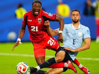 Uruguay, Yeşil Burun Adaları ile berabere kaldı