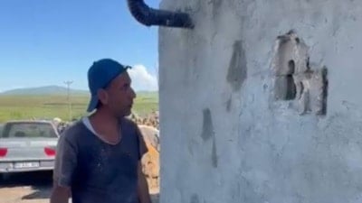 Kars’ta sıva altındaki kuş sesleri hayat kurtardı