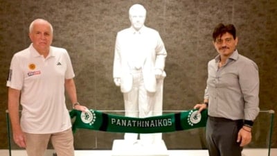 Panathinaikos'ta Zeljko Obradovic için imza töreni düzenlendi