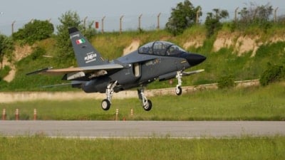 KIZILELMA'dan İtalyan uçaklarıyla test uçuşu