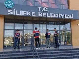 Adalar ve Silifke belediyelerine yolsuzluk ve rüşvet operasyonu: 7 tutuklama