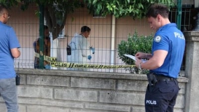 Antalya'da Rus turist bahçede ölü bulundu