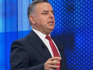 Barış Yarkadaş: 106 vekil sayısı Özgür Özel'in hayali
