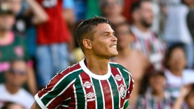 Fluminense, 41 yaşındaki Thiago Silva'yı kadrosuna kattı