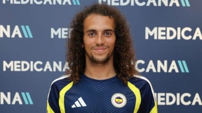 Fenerbahçe'de sağlık kontrolleri devam ediyor