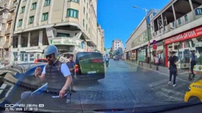 İstanbul'da yol verme kavgası