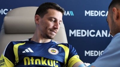 Fenerbahçe'de yeni sezon öncesi Mert Hakan Yandaş sürprizi!