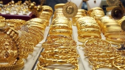 Altında düşüş derinleşiyor: Gram altın 6 bin liranın altına geriledi