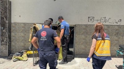 İstanbul'da diyaliz hastası evde mahsur kaldı