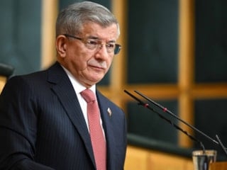 Ahmet Davutoğlu'ndan ABD maçı öncesi Milli Takım'a motivasyon konuşması