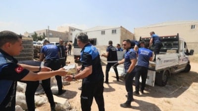 Şanlıurfa'da son kullanım tarihi geçmiş binlerce ürün imha edildi