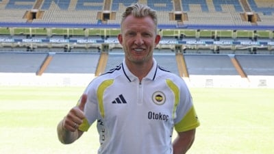 Fenerbahçe, Dirk Kuyt'ı resmen duyurdu