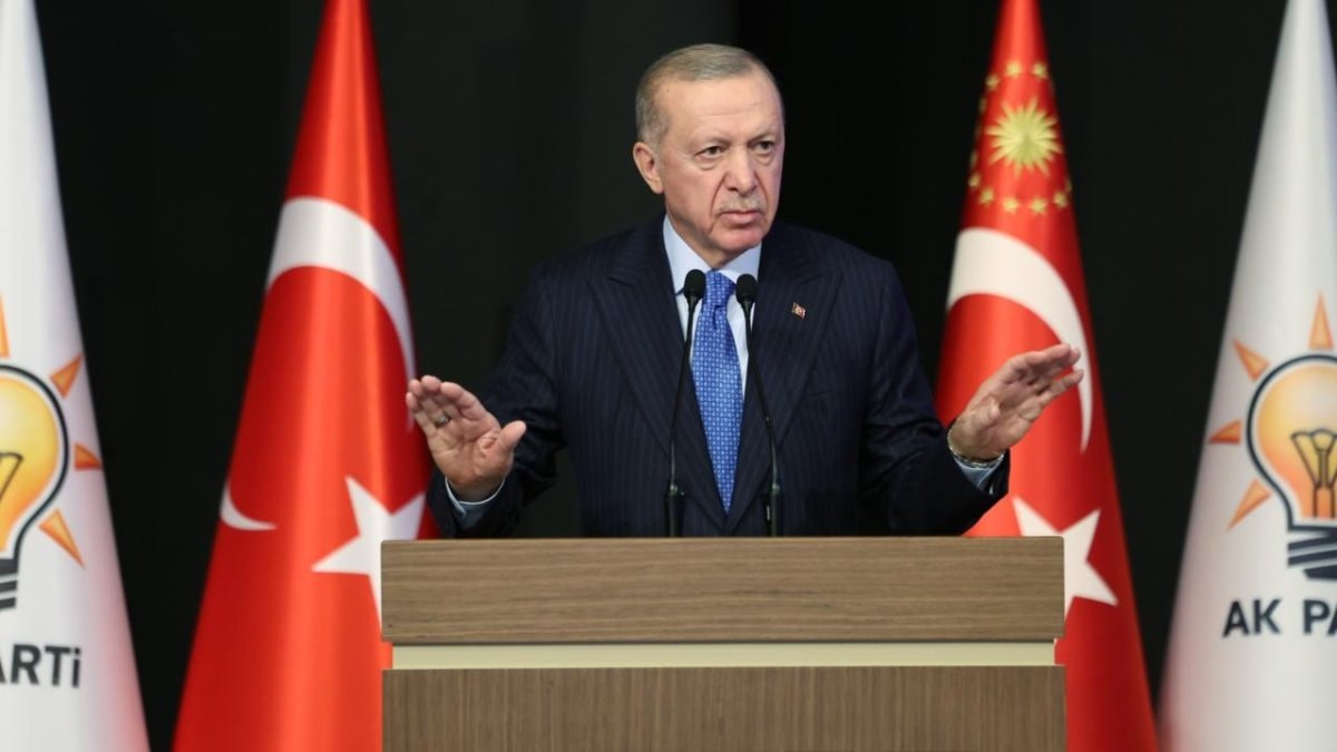 Alman Deutsche Welle, Cumhurbaşkanı Erdoğan’ın tekrar adaylık açıklamasına tepki gösterdi