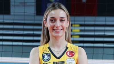 VakıfBank, Eylül Akarçeşme Yatgın'ı renklerine bağladı
