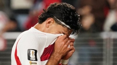 Almanlar, Vincenzo Montella'nın Can Uzun kararını eleştirdi