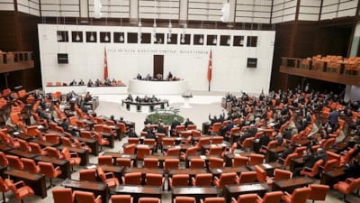 12. Yargı Paketi Adalet Komisyonu'nda kabul edildi