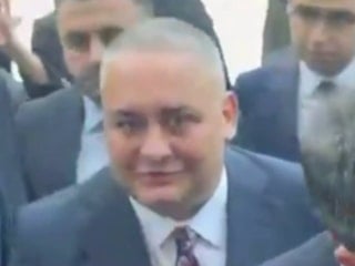 AK Parti'ye katılmaları beklenen Rasim Arı ve Mesut Özarslan genel merkeze geldi
