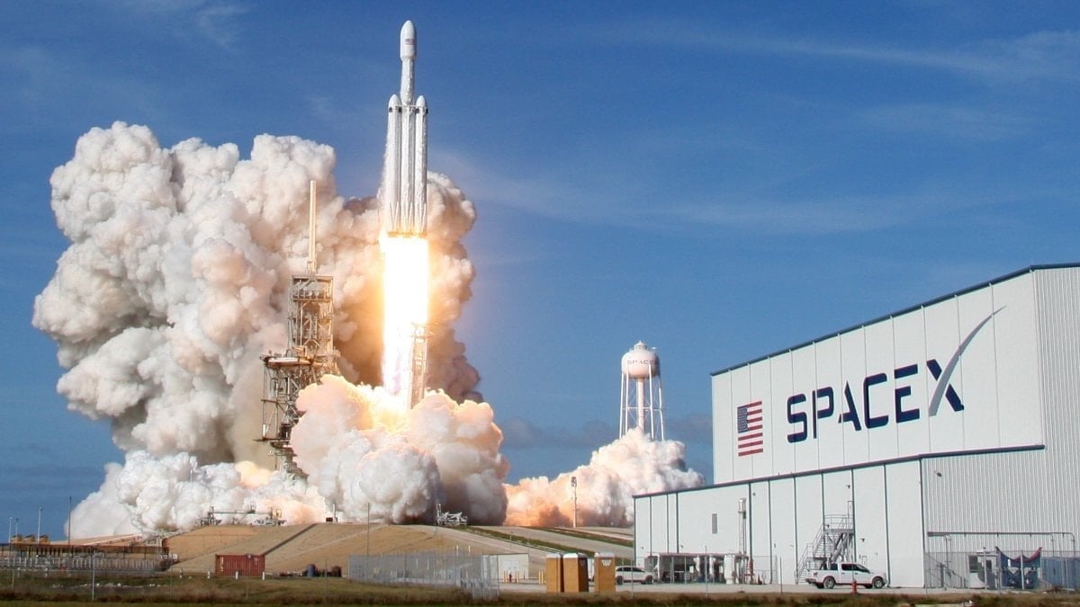 SpaceX, Nasdaq-100 endeksine katılacak