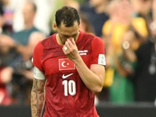 Hakan Çalhanoğlu'ndan paylaşım: Futbol sadece zaferlerden ibaret değil
