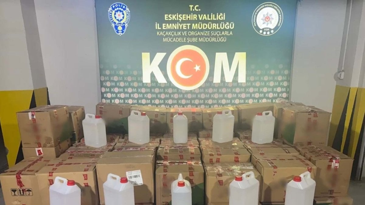 Eskişehir'de kaçak etil alkol Operasyonu: 2 bin 85 litre ele geçirildi