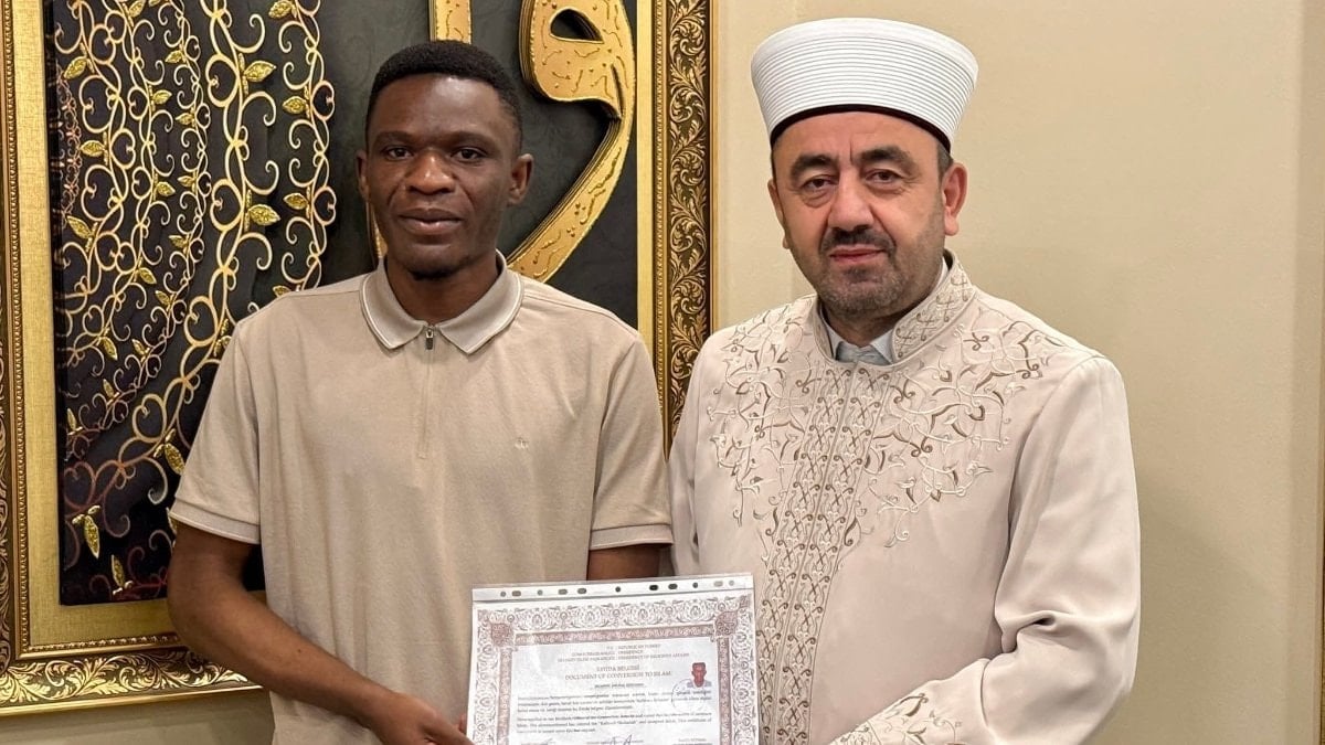 Zambiya'dan üniversite için Kayseri'ye geldi: Müslüman oldu