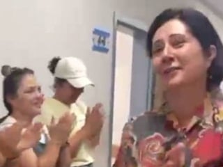 Edirne'de 38 yıldır görevde olan öğretmene duygusal veda