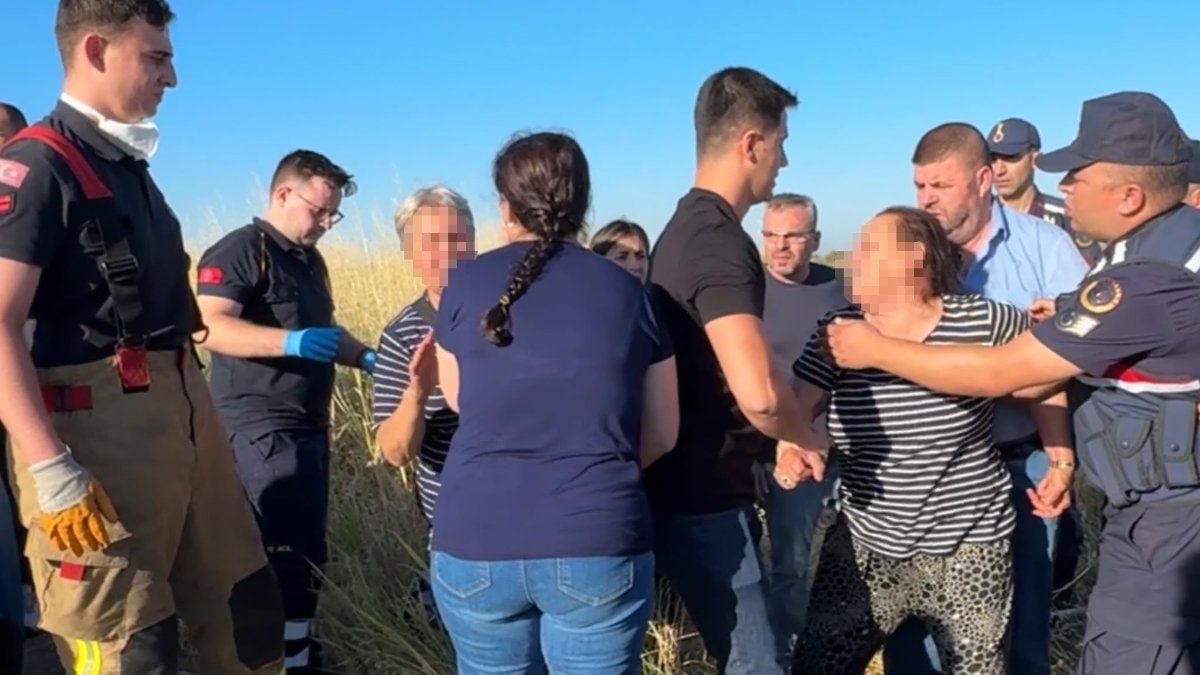 Edirne'de ölen motosikletlinin eşi ve annesi cenaze başında kavga etti