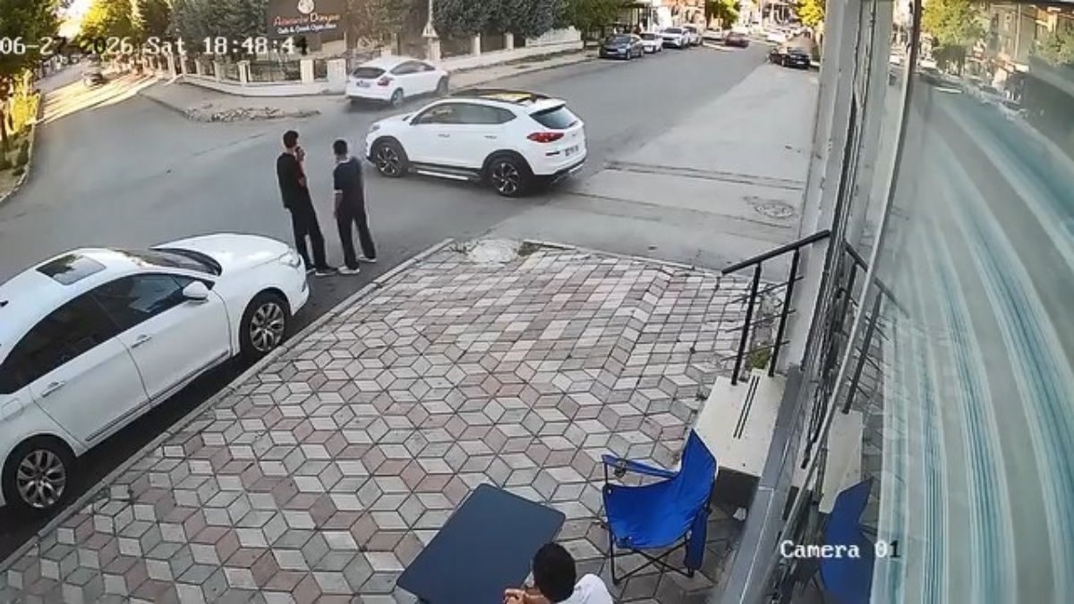 Elazığ'da kazaya neden olan cip olay yerinden kaçtı