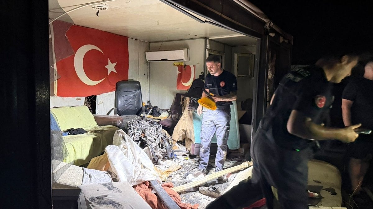 Antalya'da Trafik Kazası: 23 Yaşındaki Gencin Paylaştığı Son Mesaj Olay Oldu