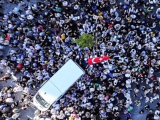 Türk sinemasının usta ismi Kadir İnanır son yolculuğuna uğurlandı
