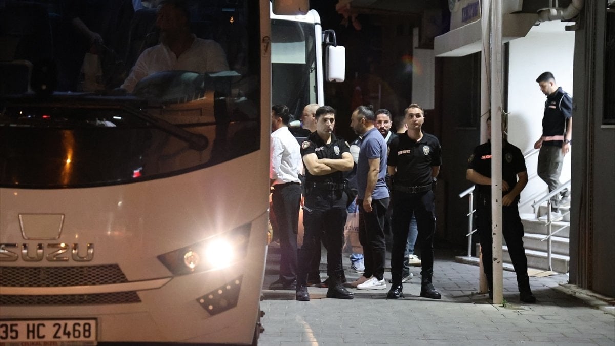 Seferihisar Belediyesi'nde Rüşvet Soruşturması: 19 Şüpheli Adliyeye Sevk Edildi