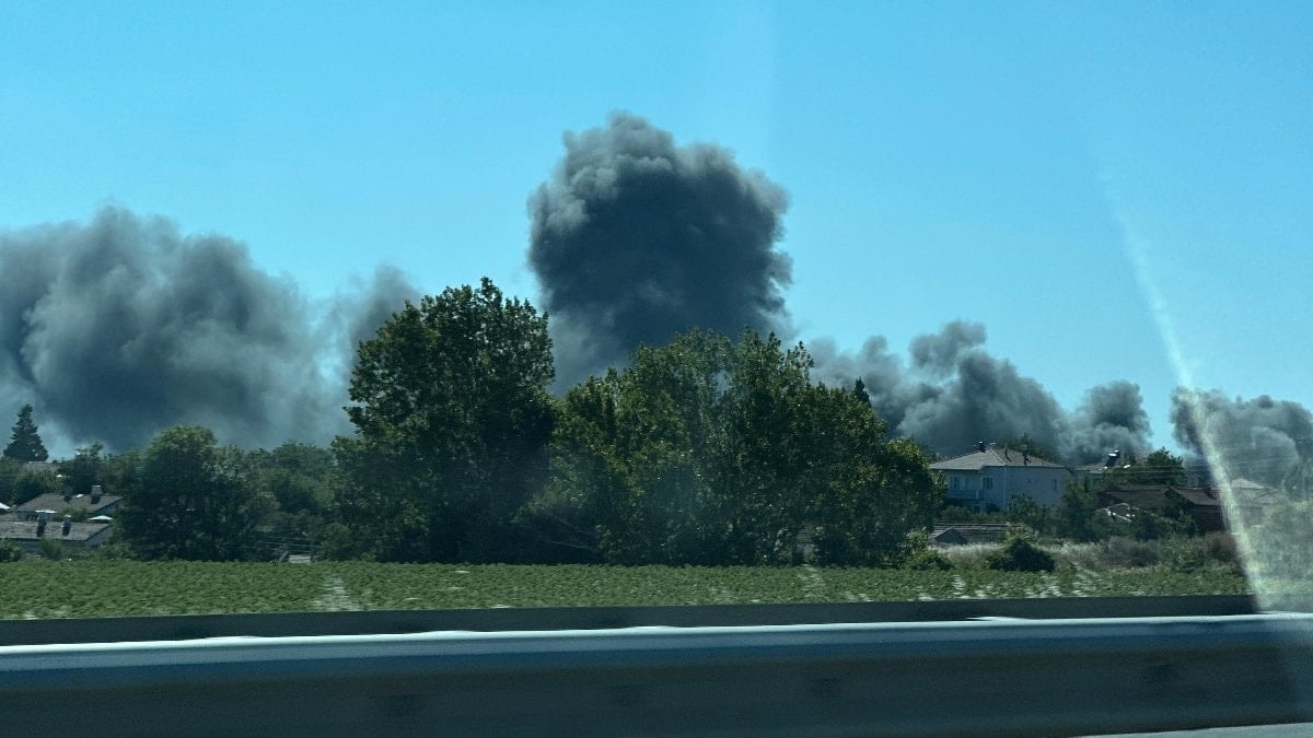 Edirne Keşan'da İş Yerinde Yangın Çıktı