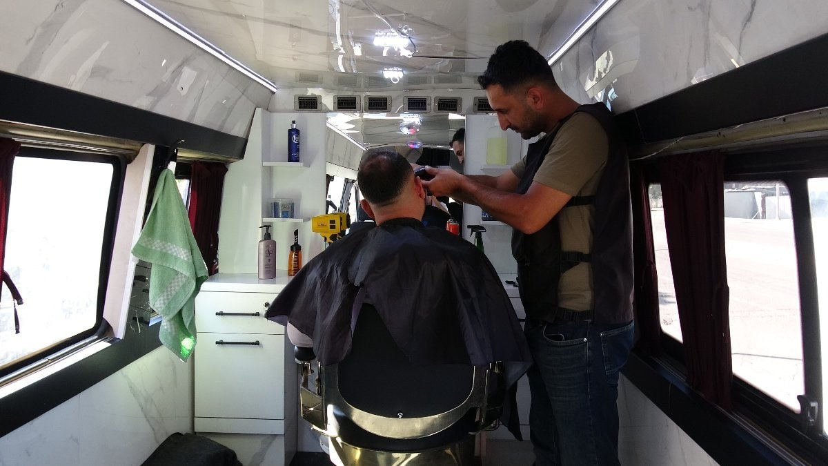 Malatya'da mobil berber ilgi çekiyor