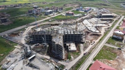 Kars’ta 500 yataklı bölge hastanesi yükseliyor