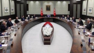 Kabine toplanıyor: Masada NATO Zirvesi hazırlıkları var