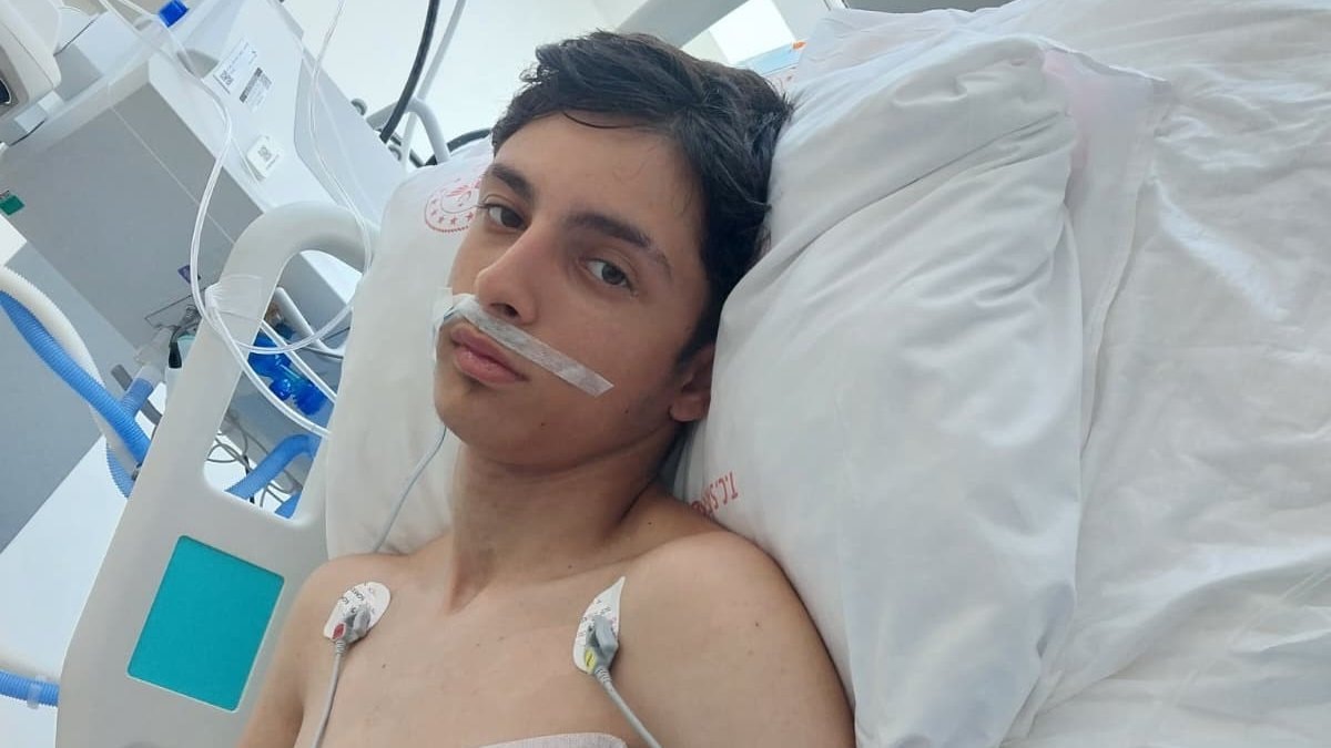 Kocaeli'de TikTok Beğeni Kavgasında 17 Yaşındaki Genç Ağır Yaralandı