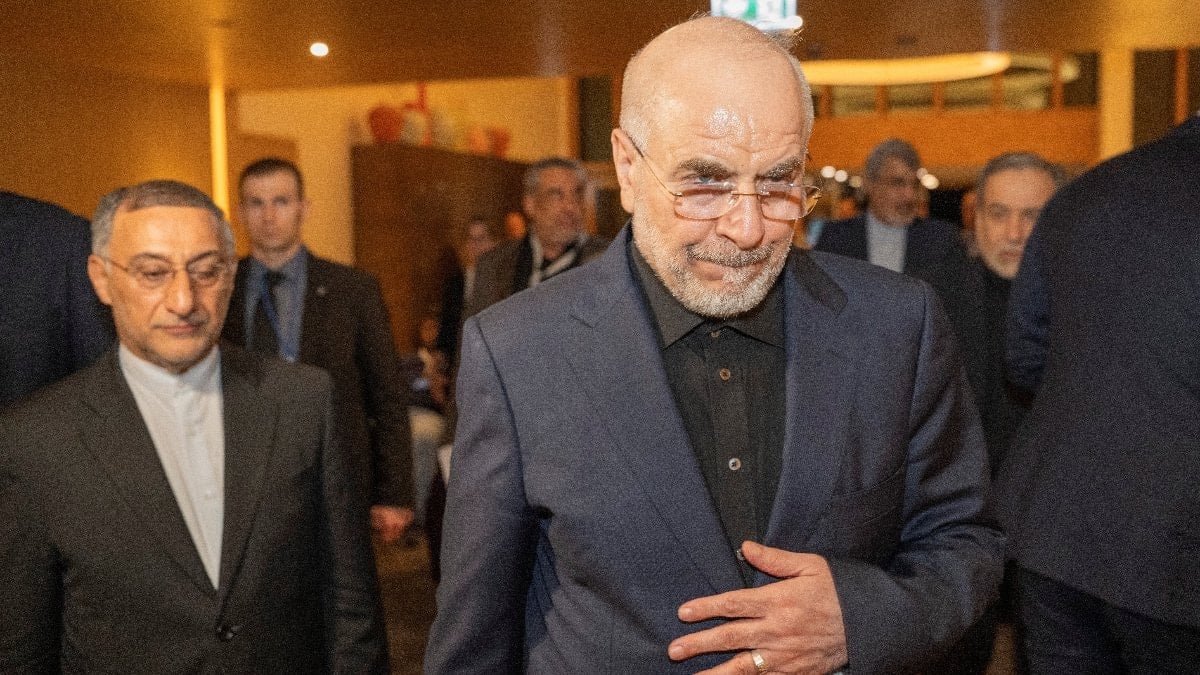 İran Meclis Başkanı: Petrol yaptırımları kaldırıldı, yüzde 20 daha pahalı satıyoruz
