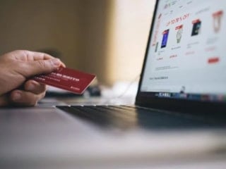 Aldatıcı indirim ve yapay zeka reklamlarına yeni önlemler