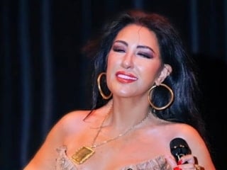 72 yaşındaki Nükhet Duru, gelin oldu: Prova yapıyorum