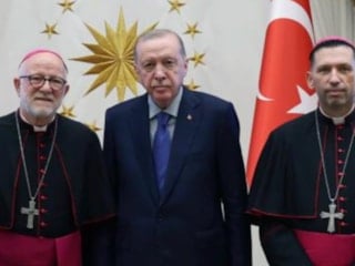 Cumhurbaşkanı Erdoğan, Türkiye Katolik Episkoposlar heyetini Beştepe'de ağırladı