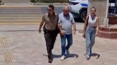 Aydın'da ekmek alma sırasında silah çekti: Adliyeye sevk edildi