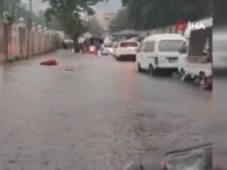 Pakistan’da turistleri taşıyan tekne alabora oldu: 7 ölü