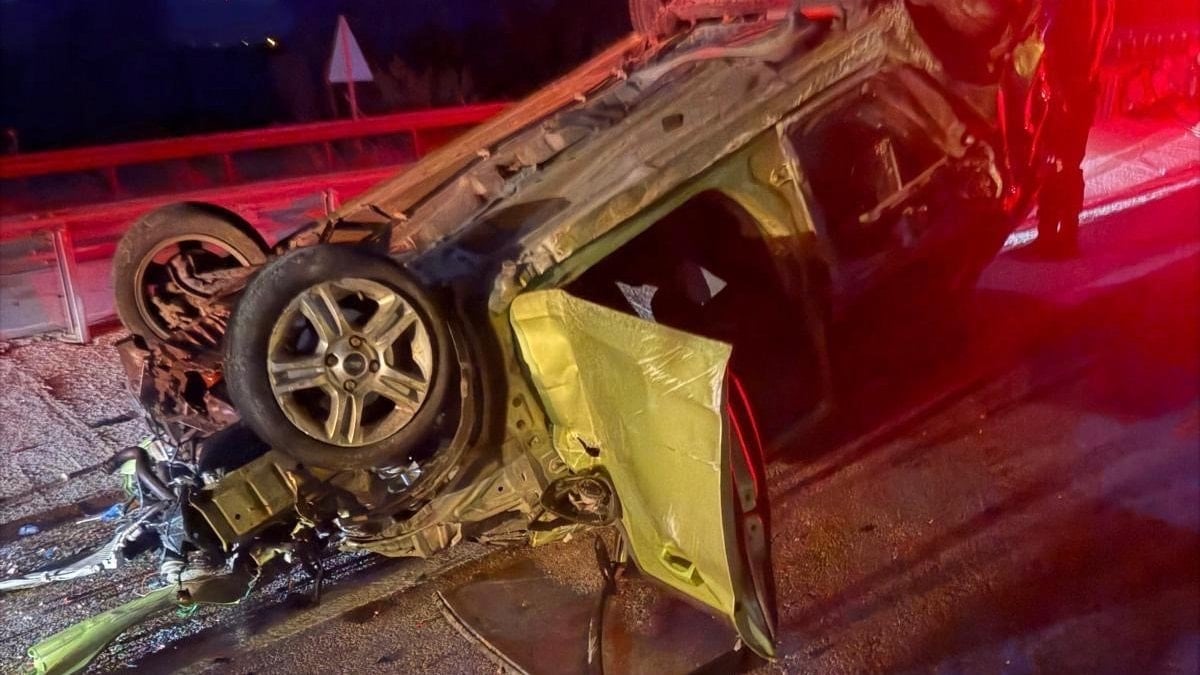 Çanakkale'de müzisyen trafik kazasında hayatını kaybetti