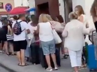 Yunan adalarına ilgi kameraya yansıdı: O anlar yorum yağmuruna tutuldu