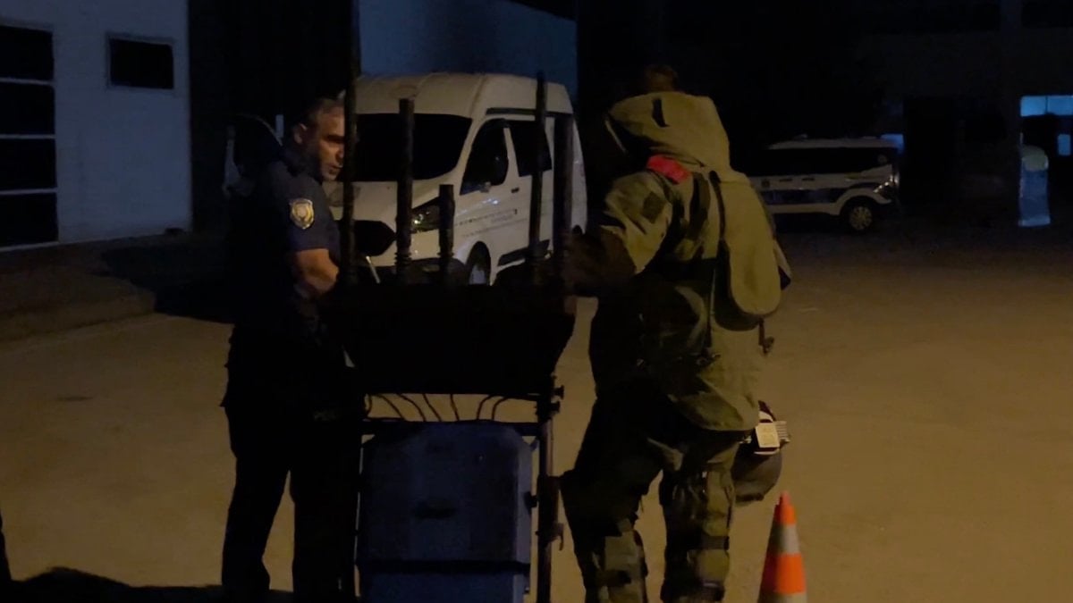 Çorum'da otobüs terminalindeki şüpheli valiz kontrollü patlatıldı